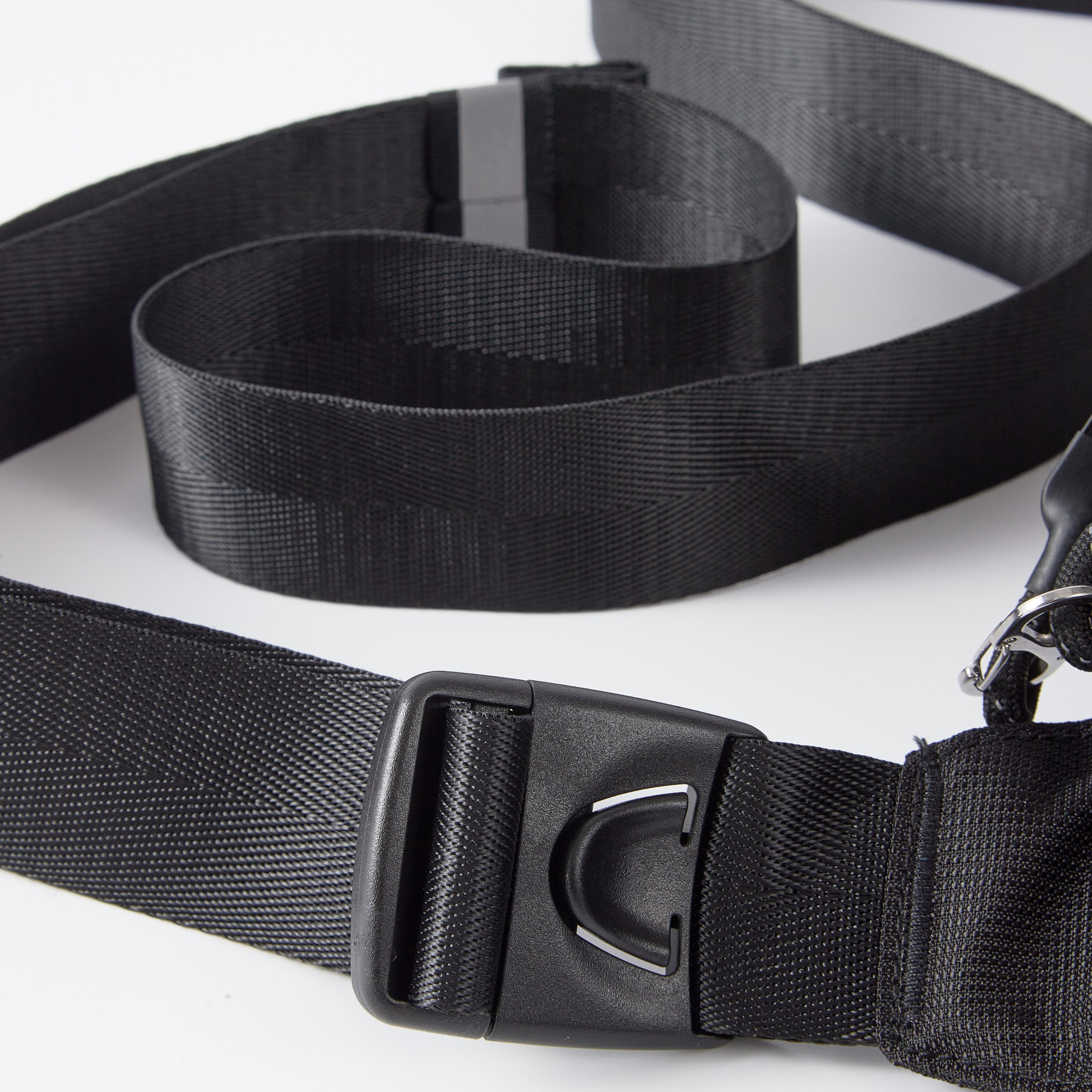 Essential Sling Bag